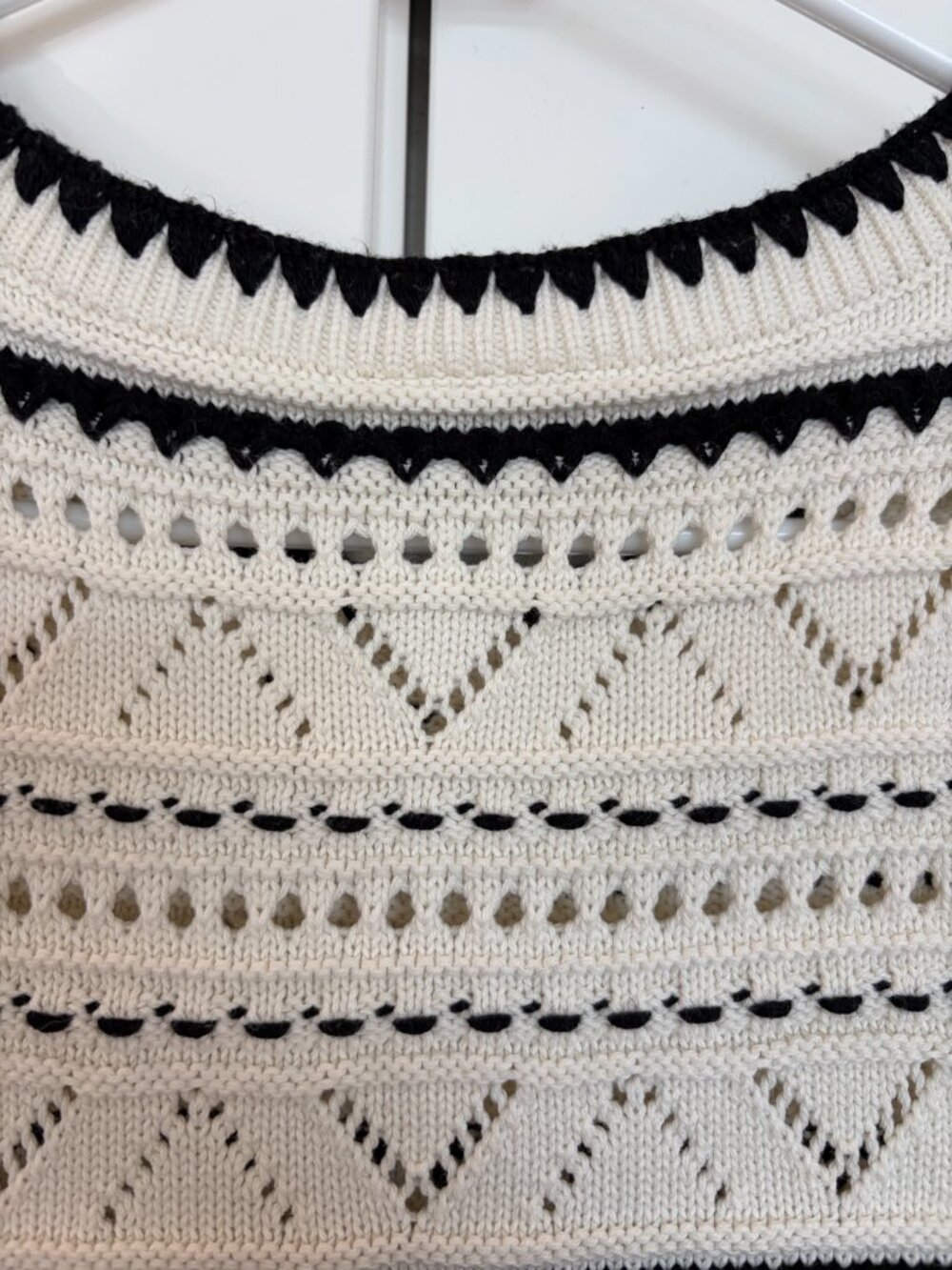 Varley Athena Knit Vest - Picture 7 of 14